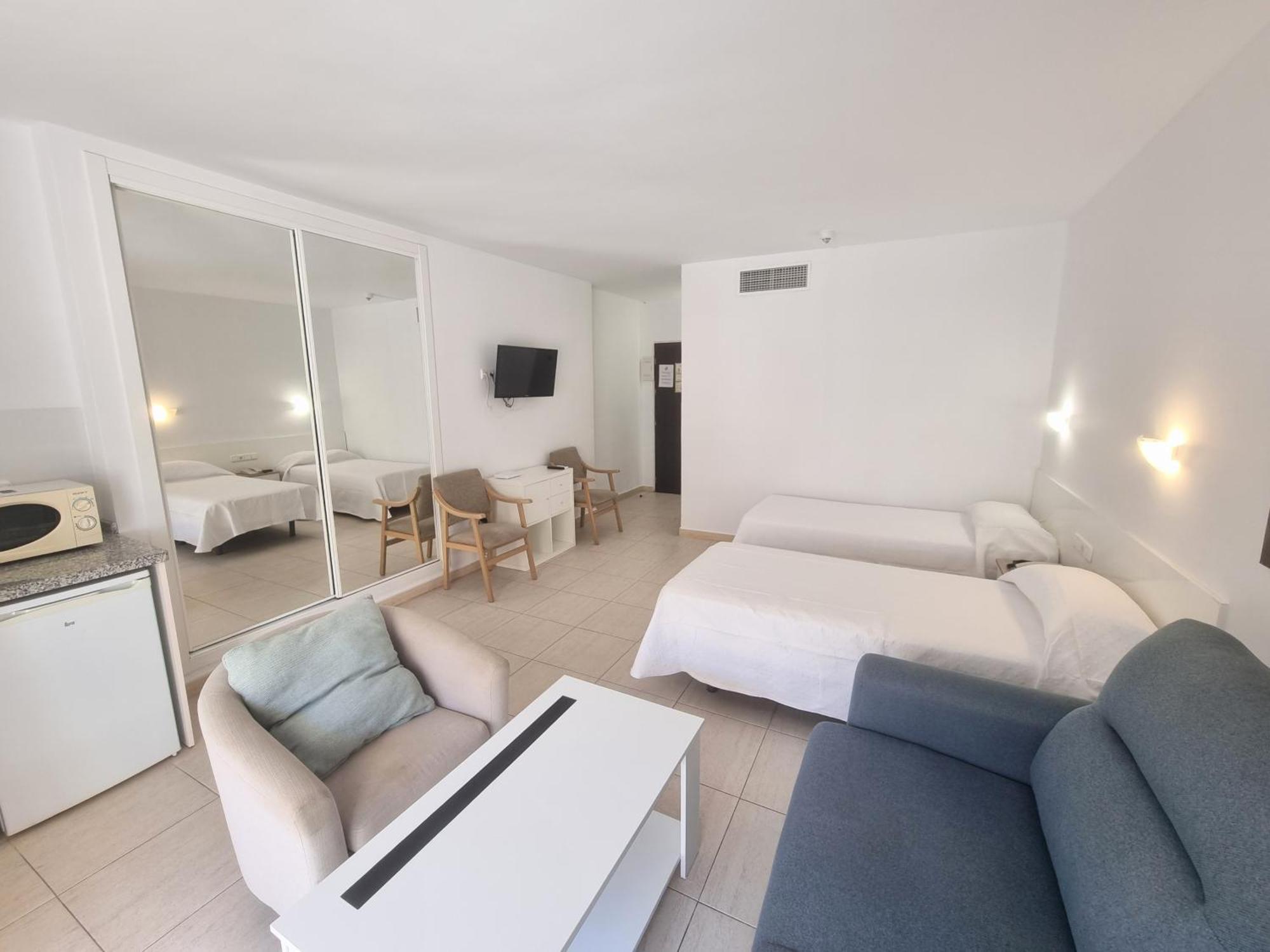 Pyr Beach And Pool Studio II Fuengirola Exteriör bild